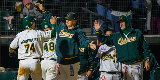 Recepción a Isaac Rodríguez 2