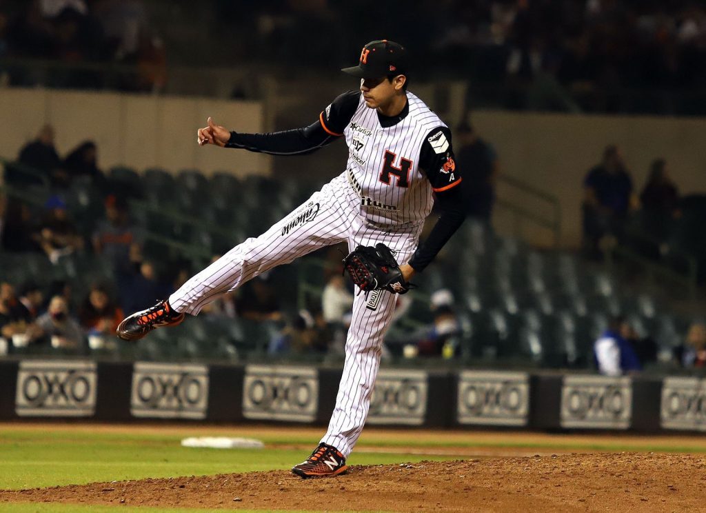 Anibal-Cervantes-llega-a-Saraperos-1024×744