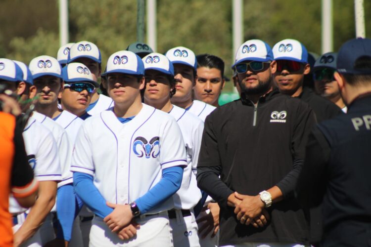 Yankees-suman-quinto-triunfo-al-hilo-en-la-Liga-de-Beisbol-Japac-de-Primera-Fuerza-750×500