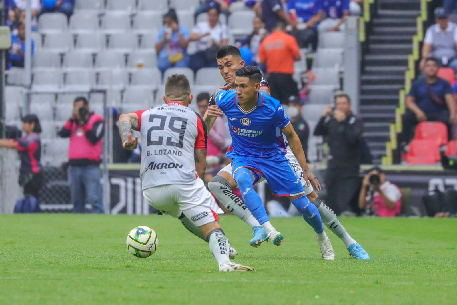 d44952f7-b970-4981-88ad-fb1bd210eafc