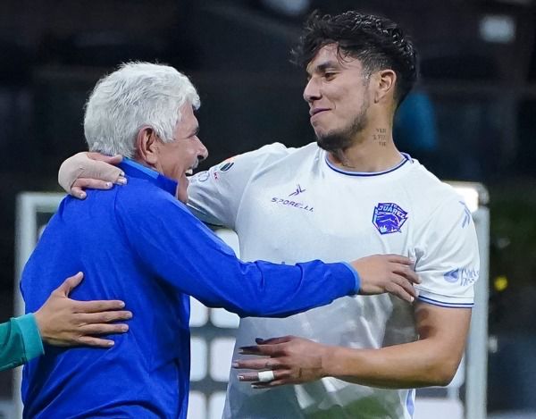 e7a07afb-34ad-41e1-8673-8506ec2d0c78