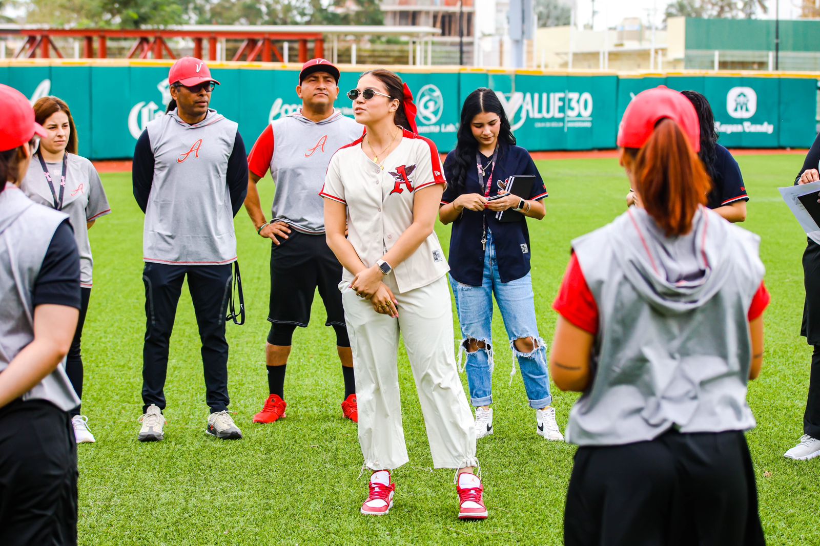 0ef69306-d60c-4cbe-b6ad-3cf76f96747b