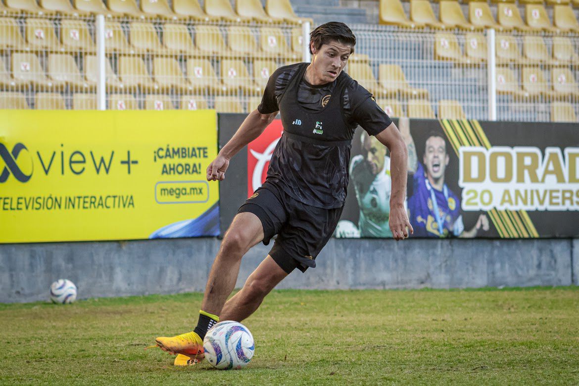 ce323397-b564-4f23-8c2f-a107383e147a